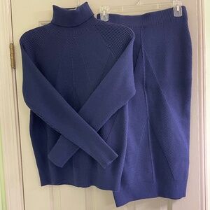 Two-piece Ladies Navy Blue Sweater Knit Outfit sz 10-12